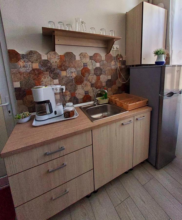 Sissy Vendeghaz Hotel Targu Secuiesc Bagian luar foto